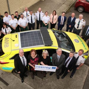 Solbian Solar Ambulanz Rettungswagen Feuerwehr Rettung Solaranlage Photovoltaik Fahrzeug Einsatzfahrzeug